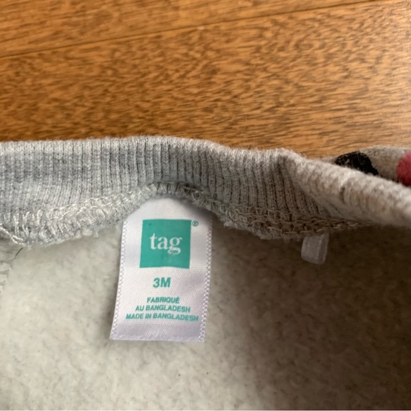 3/$10 TAG Baby girl unicorn sweater dress 3m - Picture 2 of 3